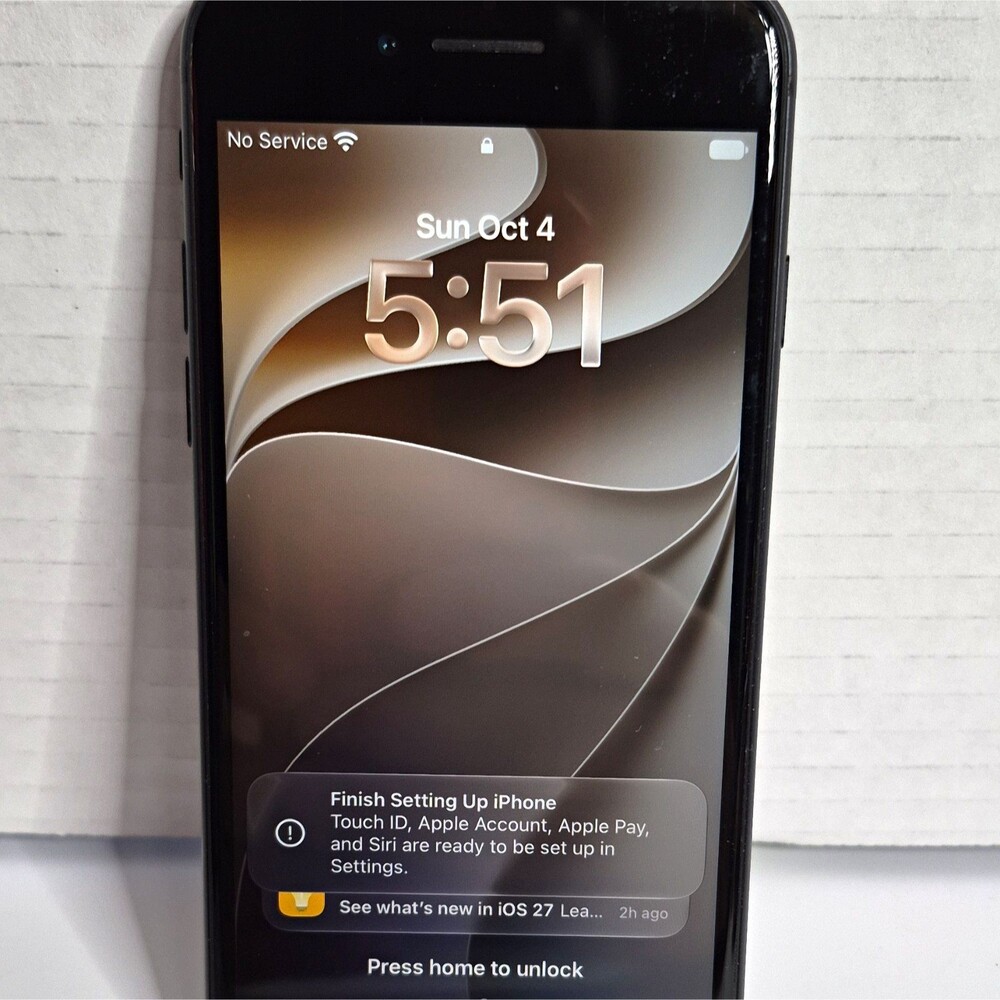 Apple iPhone Black iOS Bar Smartphone 12MP Camera Built-In Memory